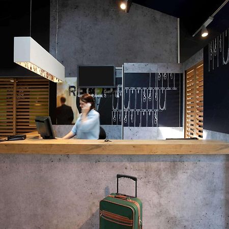 ibis budget Tarbes Bagian luar foto